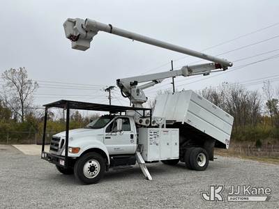 Altec LRV60-E70, 75 ft, Over-Center Elevator Bucket Truck