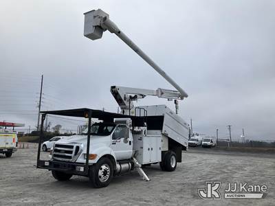 Altec LR760-E70, 75 ft, Material Handling Elevator Bucket Truck