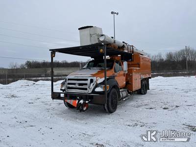 Altec LR760-E70, 75 ft, Over-Center Elevator Bucket Truck