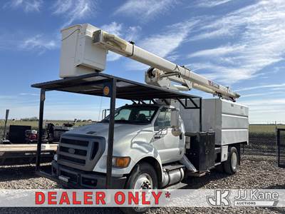 Terex XT60, 65 ft, Over-Center Bucket Truck