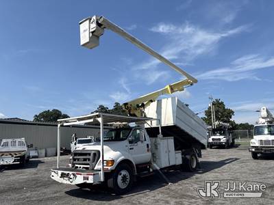 Altec LRV60, 65 ft, Over-Center Bucket Truck