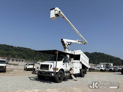 Altec LR760-E70, 75 ft, Over-Center Elevator Bucket Truck