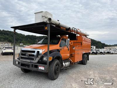 Altec LR760E70, 75 ft, Over-Center Elevator Bucket Truck