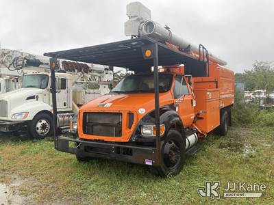 Altec LR760E70, 75 ft, Over-Center Elevator Bucket