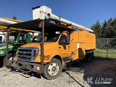 Altec LR760-E70, 75 ft, Over-Center Elevator Bucket Truck