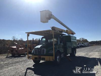 Altec LR760-E70, Over-Center Elevator Bucket Truck