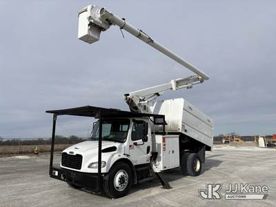 Altec LRV-55, 60 ft, Over-Center Bucket Truck