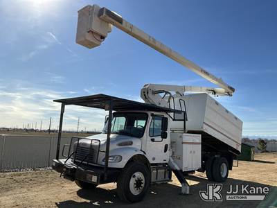 Terex XT60/70, 60 ft, Over-Center Bucket Truck