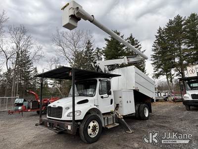 Altec LR8-56, 61 ft, Over-Center Bucket Truck