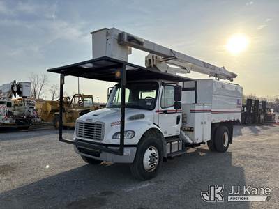Terex XT55, 60 ft, Over-Center Bucket Truck