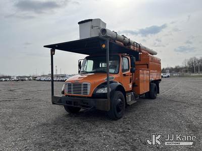 Altec LR760-E70, 75 ft, Over-Center Elevator Bucket Truck