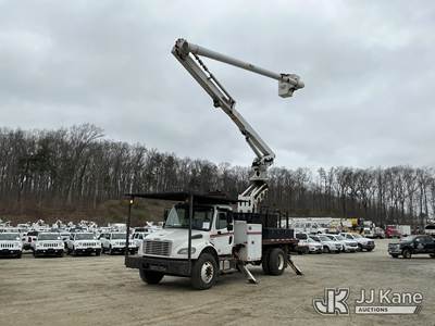 Altec LR760-E70, 75 ft, Over-Center Elevator Bucket Truck
