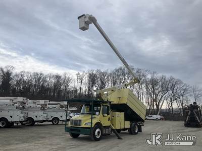 Terex/HiRanger XT PRO 60, 65 ft, Over-Center Bucket Truck