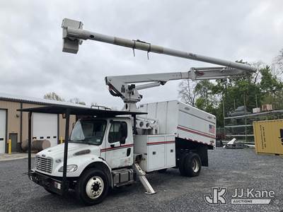 Altec LR760-E70, 75 ft, Over-Center Elevator Bucket Truck