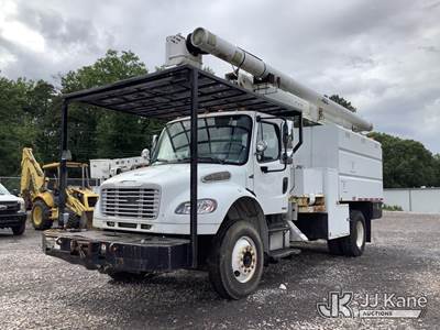 Altec LRV-55, 60 ft, Over-Center Bucket Truck