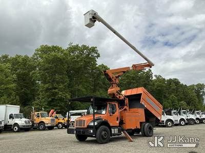 Altec LR760-E70, 75 ft, Over-Center Bucket Truck