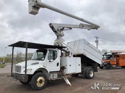 Altec LR760-E70, 75 ft, Over-Center Elevator Bucket Truck