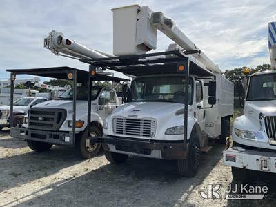 HiRanger XT60, 65 ft, Over-Center Bucket Truck