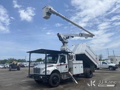 Altec LR760-E70, 75 ft, Over-Center Elevator Bucket Truck