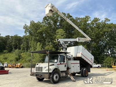 Altec LR760-E70, 75 ft, Over-Center Elevator Bucket Truck