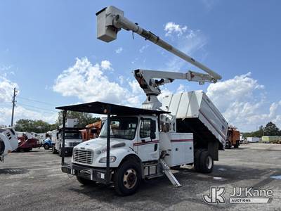 Altec LR760-E70, 75 ft, Over-Center Elevator Bucket Truck
