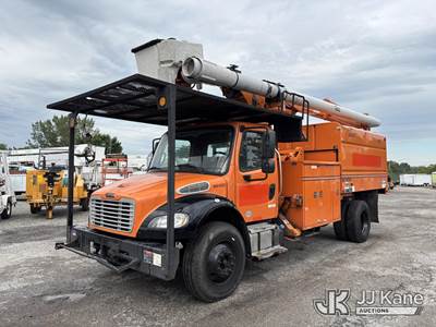 Altec LR760E70, 75 ft, Over-Center Elevator Bucket Truck