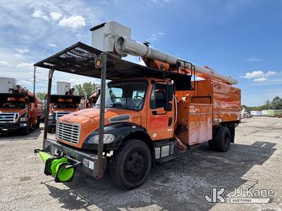 Altec LR760E70, 75 ft, Over-Center Elevator Bucket Truck