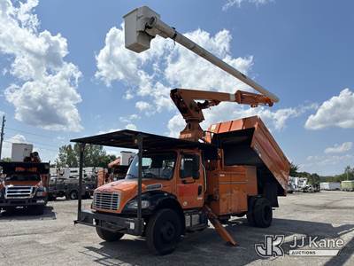 Altec LR760E70, 75 ft, Over-Center Elevator Bucket Truck