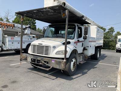 Altec LR760-E70, 75 ft, Over-Center Elevator Bucket Truck