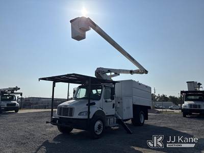 Terex XT PRO 56, 61 ft, Over-Center Bucket Truck