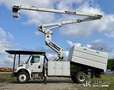 Terex XT Pro 60/70, 75 ft, Over-Center Elevator Bucket Truck