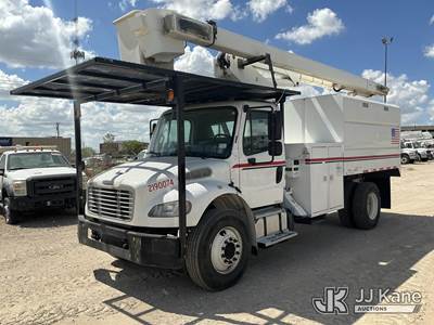 Terex XT Pro 56, 61 ft, Over-Center Bucket Truck