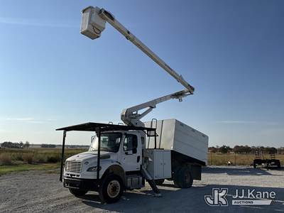 HiRanger XT55, 60 ft, Over-Center Bucket Truck
