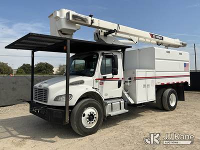 Terex XT PRO 56, 61 ft, Over-Center Bucket Truck