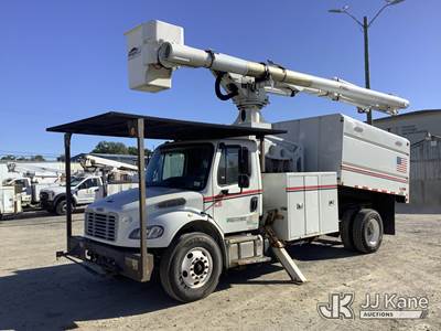 Altec LR760-E70, 75 ft, Over-Center Elevator Bucket Truck