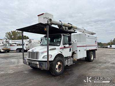 Altec LR760-E70, 75 ft, Over-Center Elevator Bucket Truck