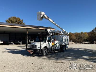 Altec LRV-60E70, 400 Lb 75 ft, Over-Center Elevator Bucket Truck