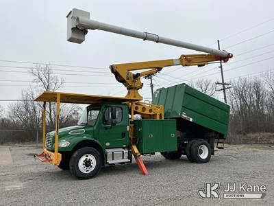 Altec LR760-E70, 75 ft, Over-Center Elevator Bucket Truck
