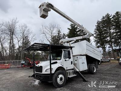Terex XTPRO56, 61 ft, Over-Center Bucket Truck