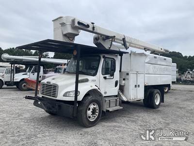 Terex XT PRO 56, 61 ft, Over-Center Bucket Truck