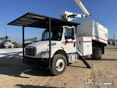 Terex XT Pro 56, 61 ft, Over-Center Bucket Truck