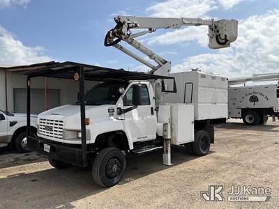 Altec AT37G, 42 ft, Articulating & Telescopic Bucket Truck