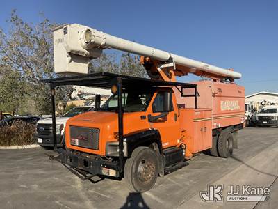 Altec LRV56, 61 ft, Articulating Non-Over Center Bucket Truck