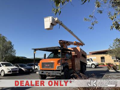 Altec LRV60/E70, 75 ft, Articulating Non-Over Center Bucket Truck