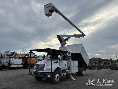 Altec LR760-E70, 75 ft, Over-Center Elevator Bucket Truck
