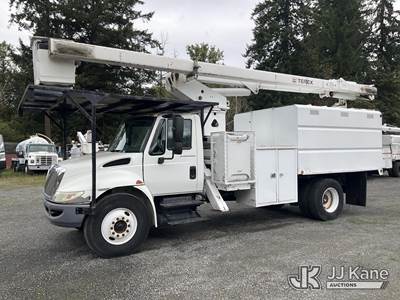 HiRanger XT5-60-70, 75 ft, Over-Center Elevator Bucket Truck