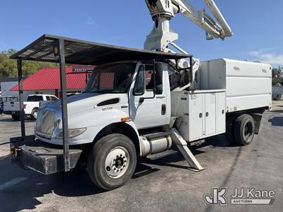 Altec LRV60E70, 75 ft, Over-Center Elevator Bucket Truck