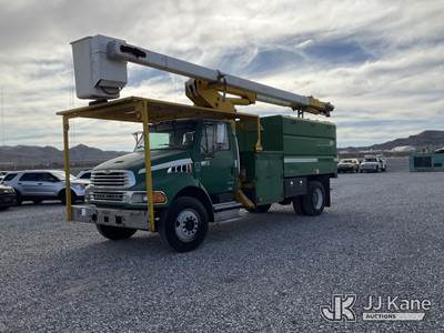 Terex XT60, 65 ft, Over-Center Bucket Truck