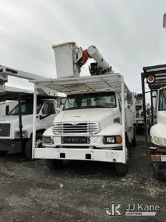 Altec LRV55, 60 ft, Over-Center Bucket Truck