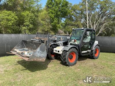 2008 Bobcat V518 Rough Terrain Telescopic Boom Forklift